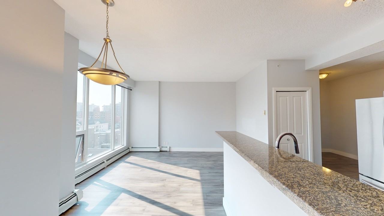 812, 1053 10 Street SW - Photo 7 of 15