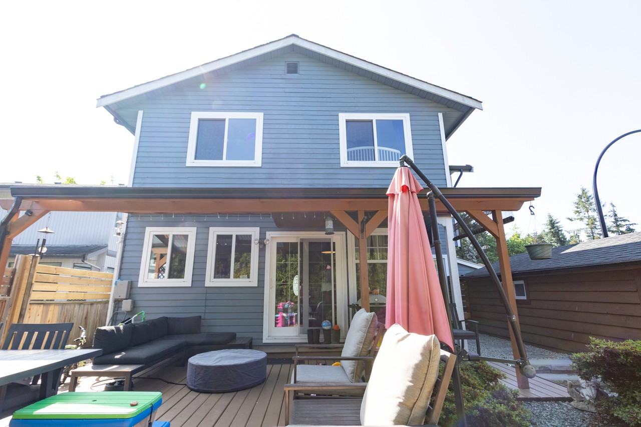 21573 Cherrington Avenue, Maple Ridge - Photo 2 of 24