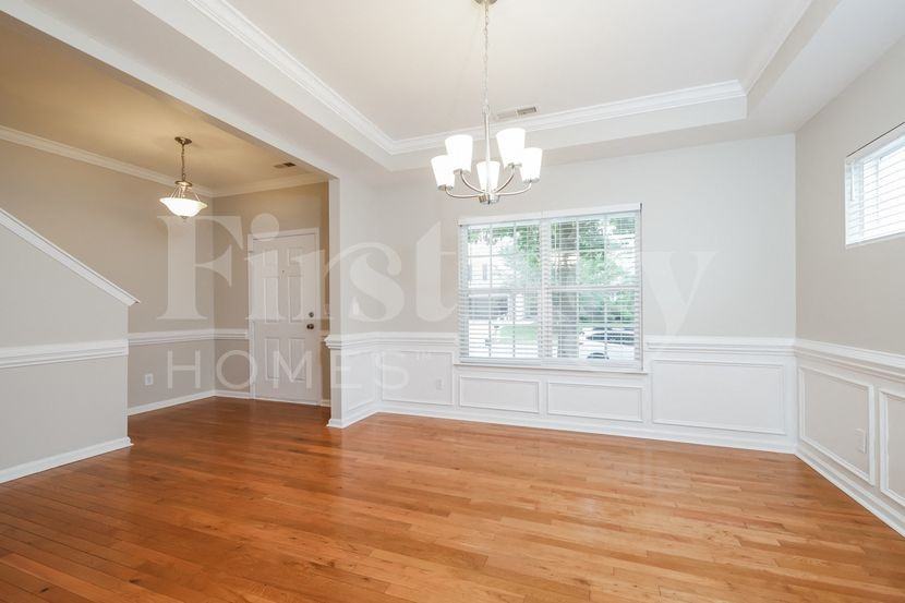 4183 Shadetree Dr - Photo 4 of 15