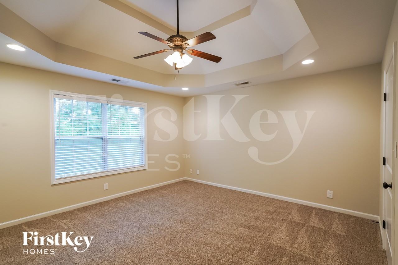 1305 Marcy Ct - Photo 5 of 15