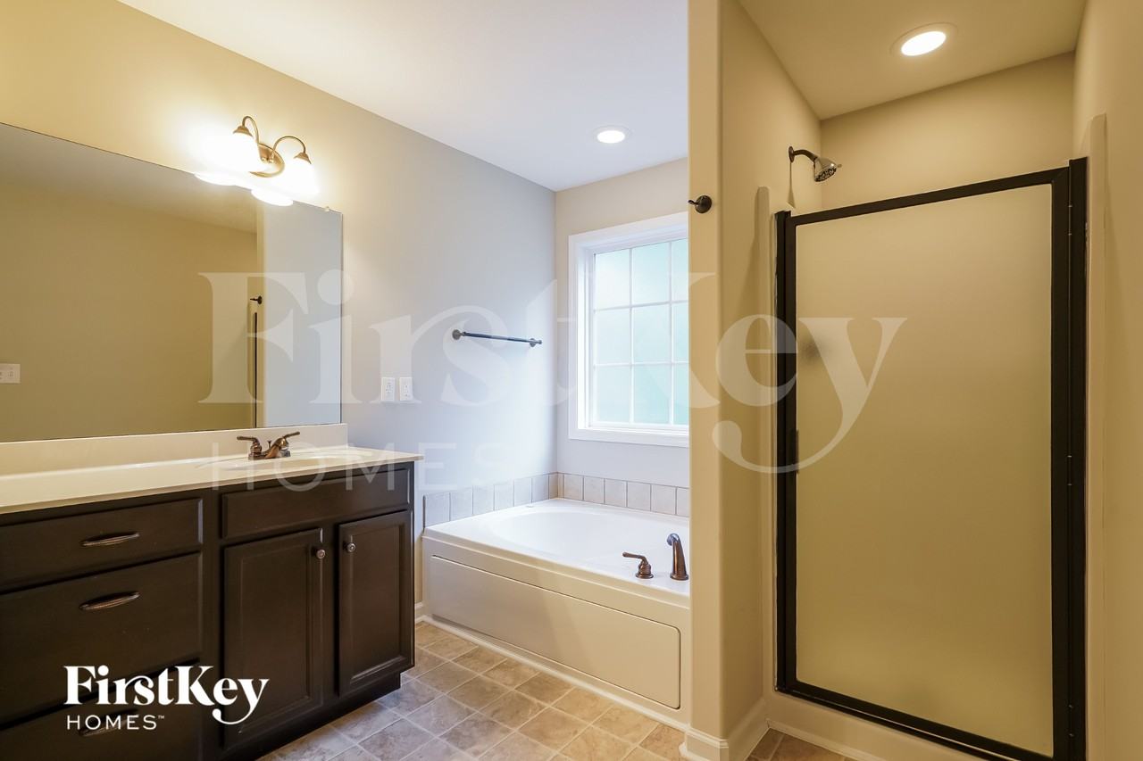 1305 Marcy Ct - Photo 7 of 15
