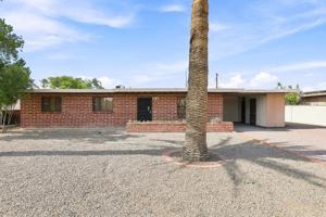 featured image of 6725 E Calle Mercurio