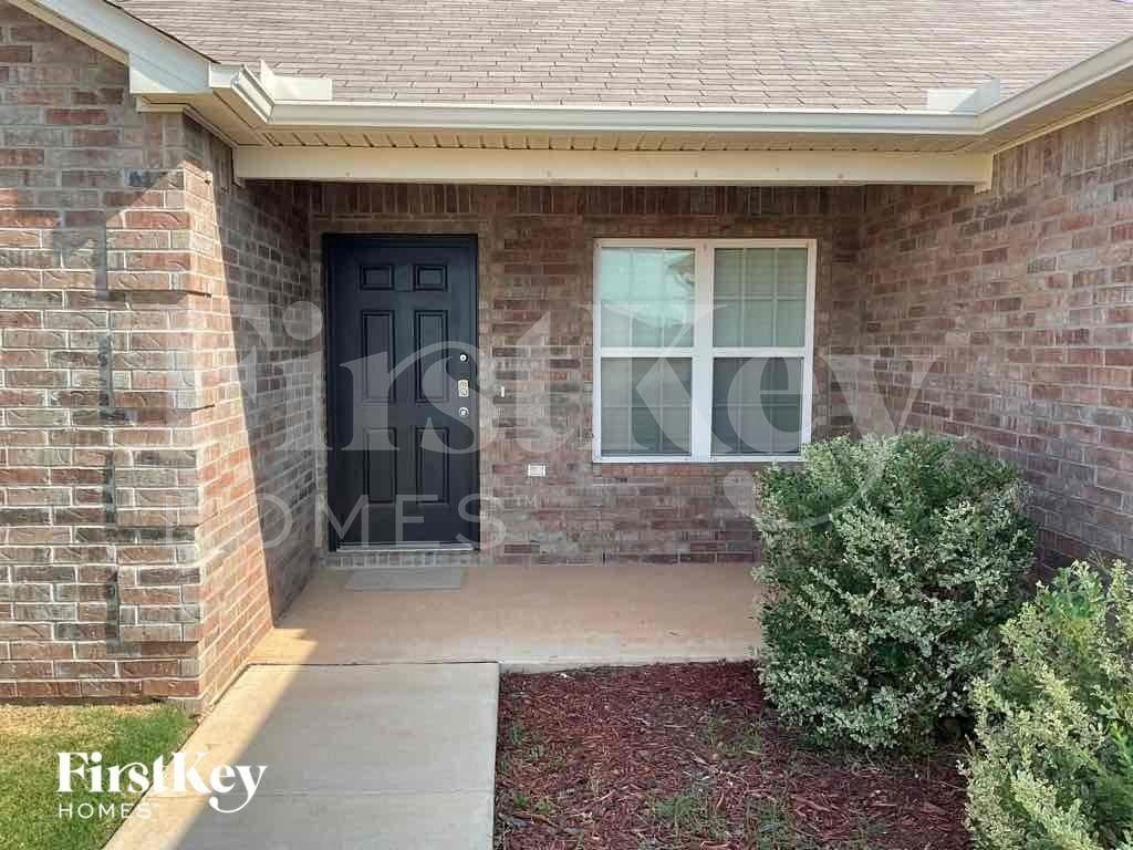 233 Ne 21st Ct - Photo 2 of 13