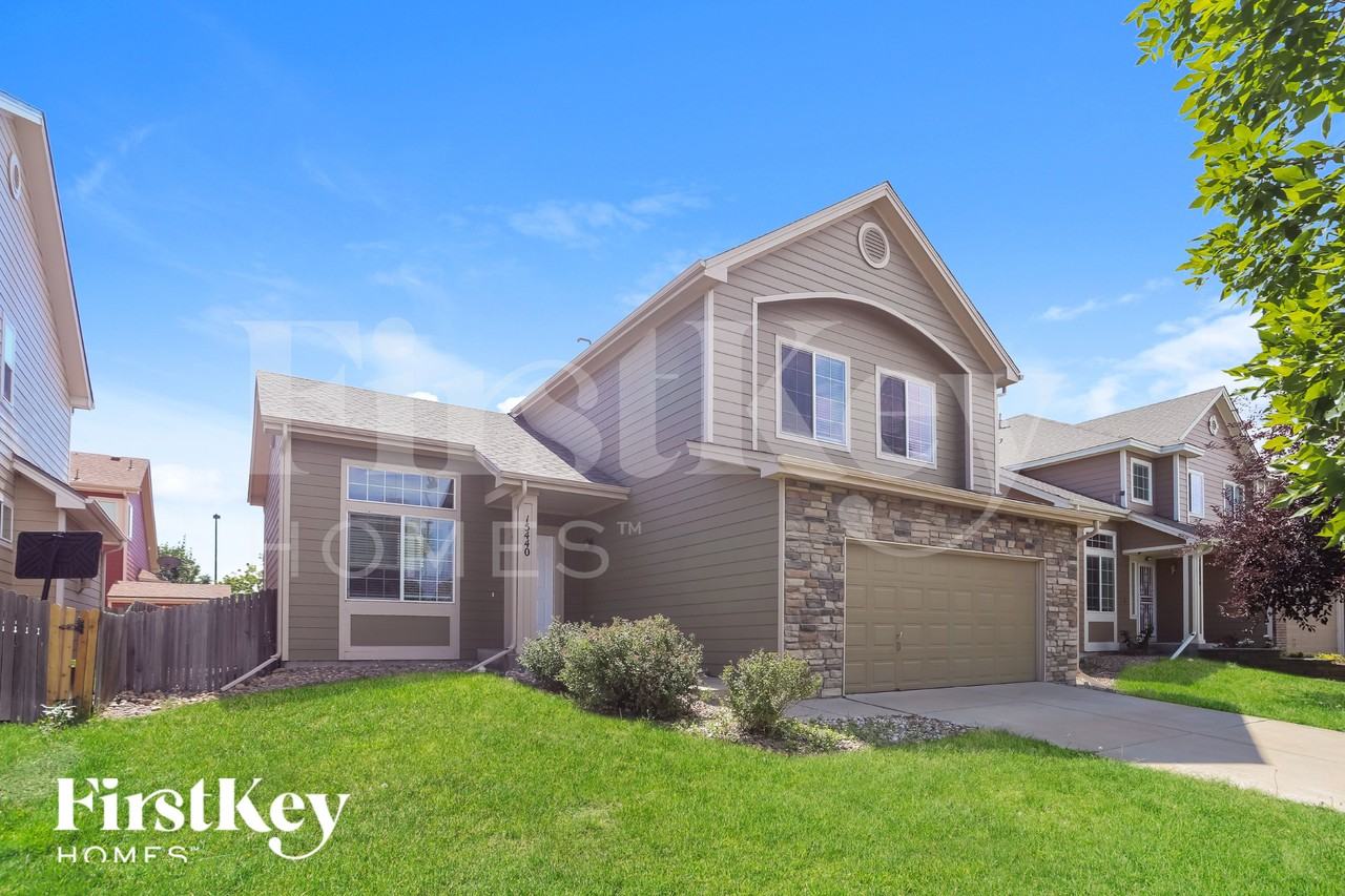 15440 March Pl - Photo 2 of 15