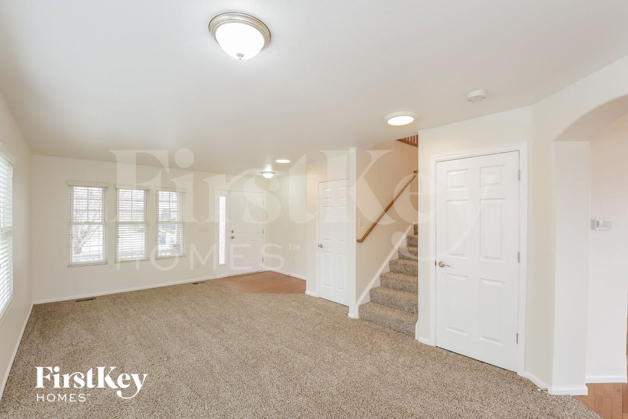 3011 S Jericho Way - Photo 4 of 15