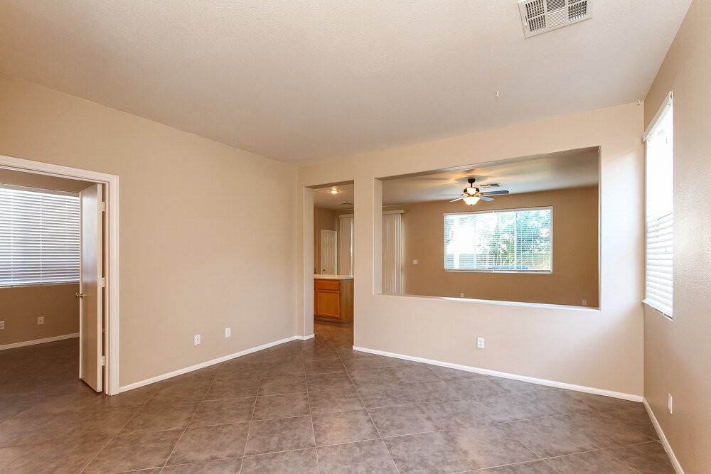 2422 Predera Ave - Photo 2 of 14