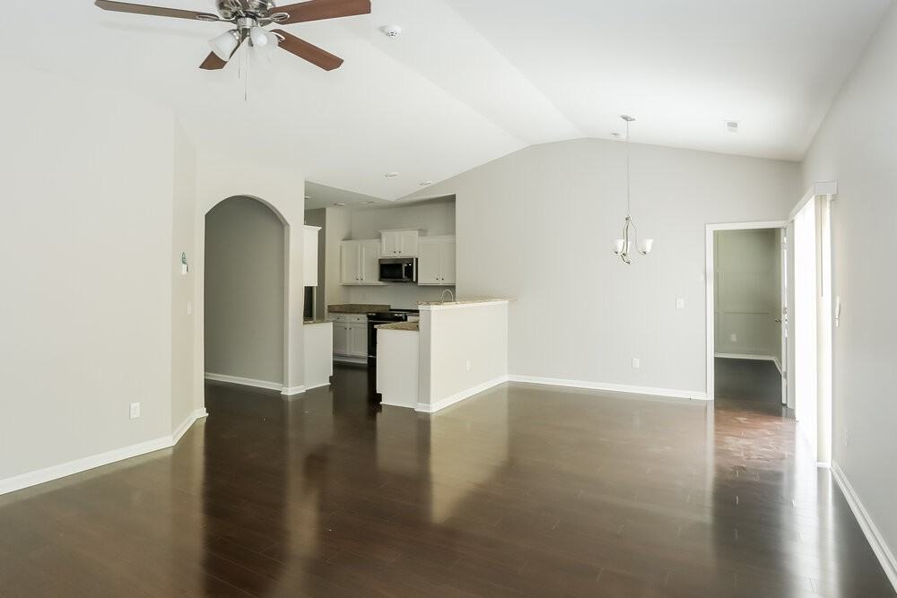 7609 Malden Park Dr - Photo 6 of 16