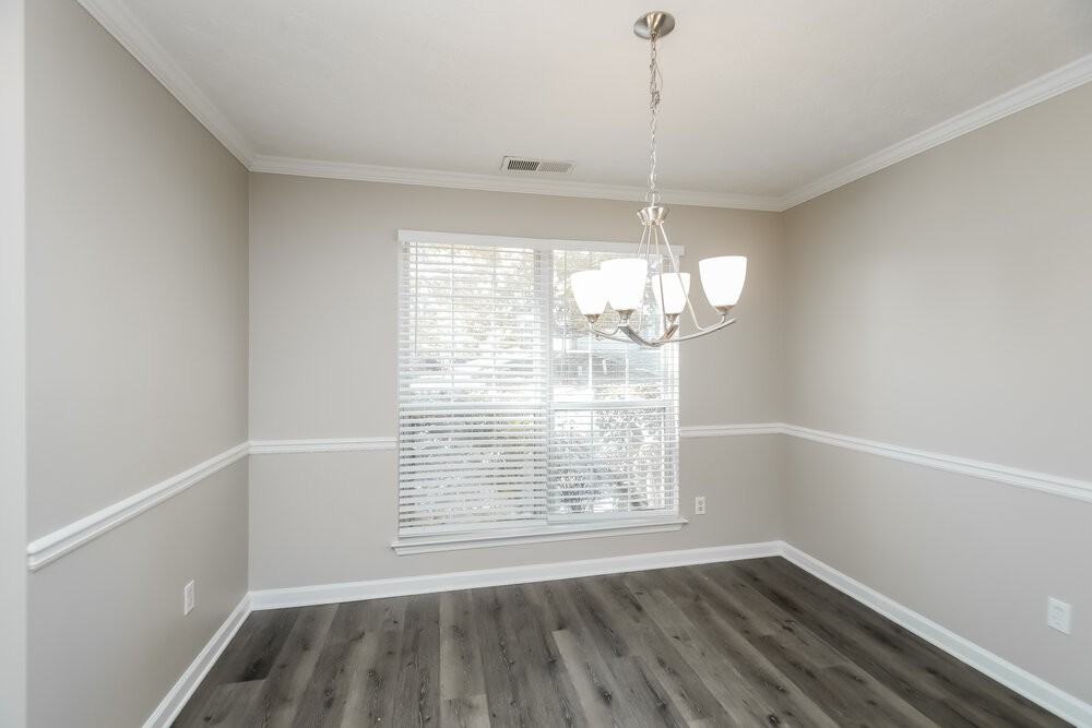 7205 Bridgeport Ct - Photo 6 of 17