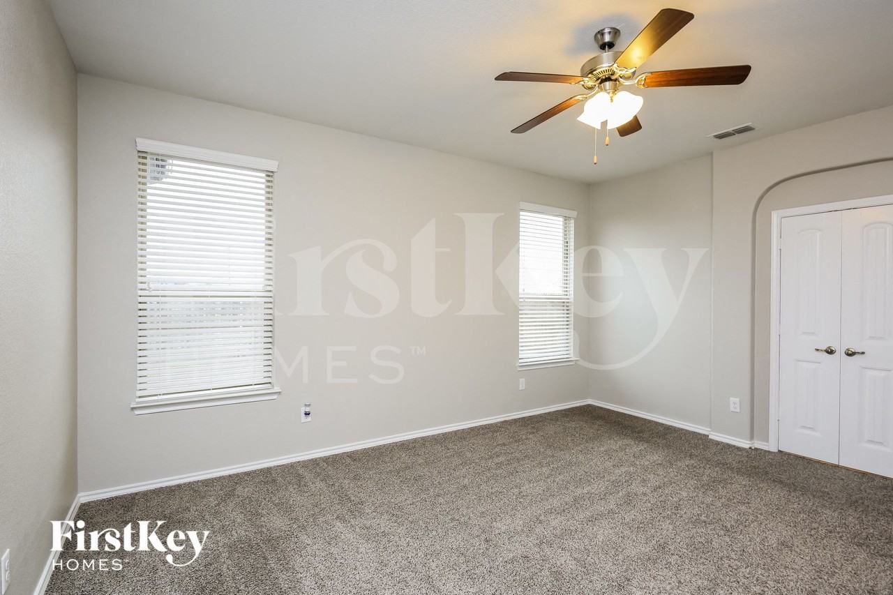 11448 Starlight Ranch Trl - Photo 7 of 15