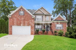 featured image of 17 Orchard Grass Ct