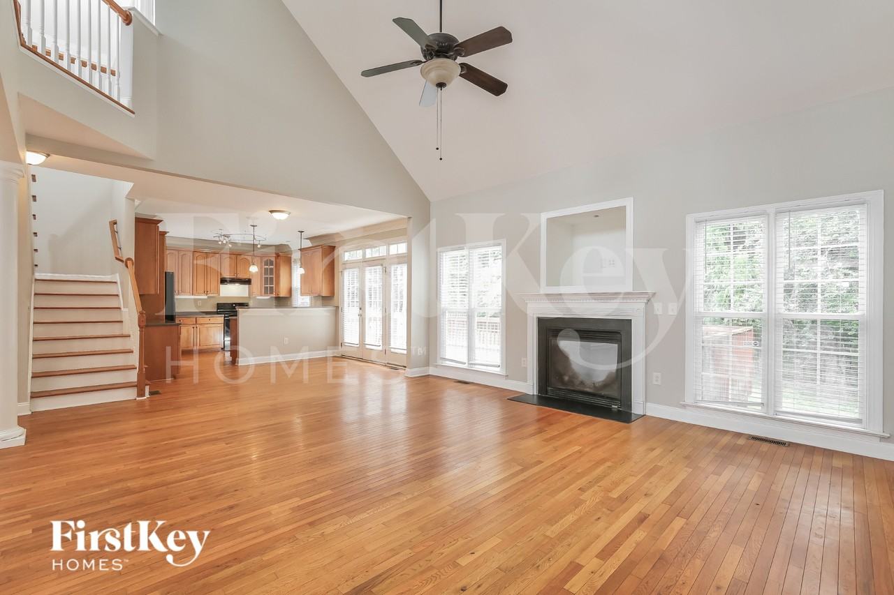 17 Orchard Grass Ct - Photo 5 of 16