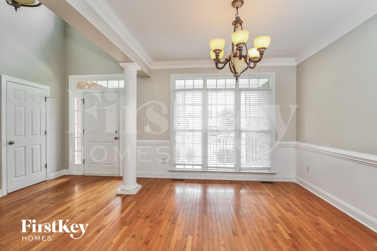 17 Orchard Grass Ct - Photo 7 of 16