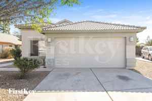 featured image of 14133 W Two Guns Trl