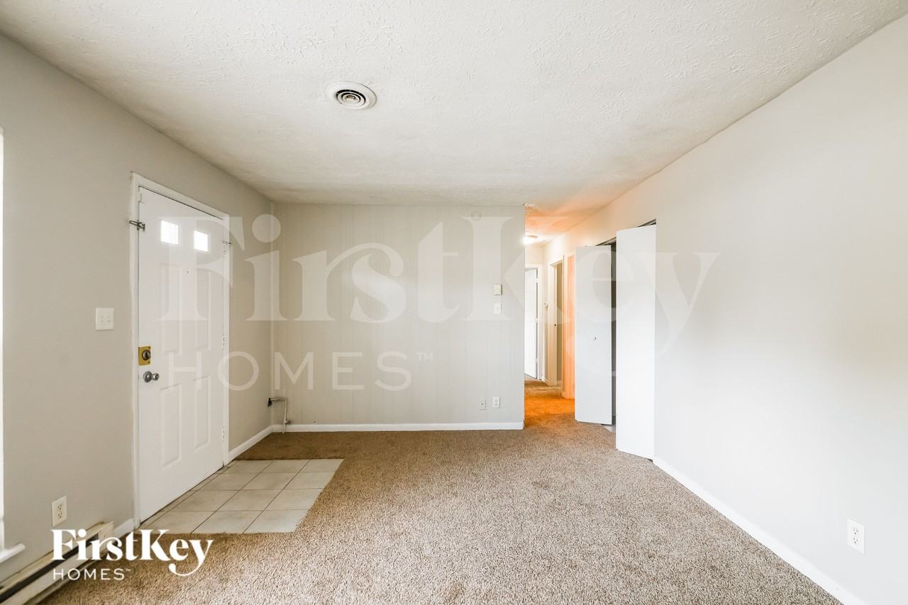 5204 Bahia Dr - Photo 3 of 16