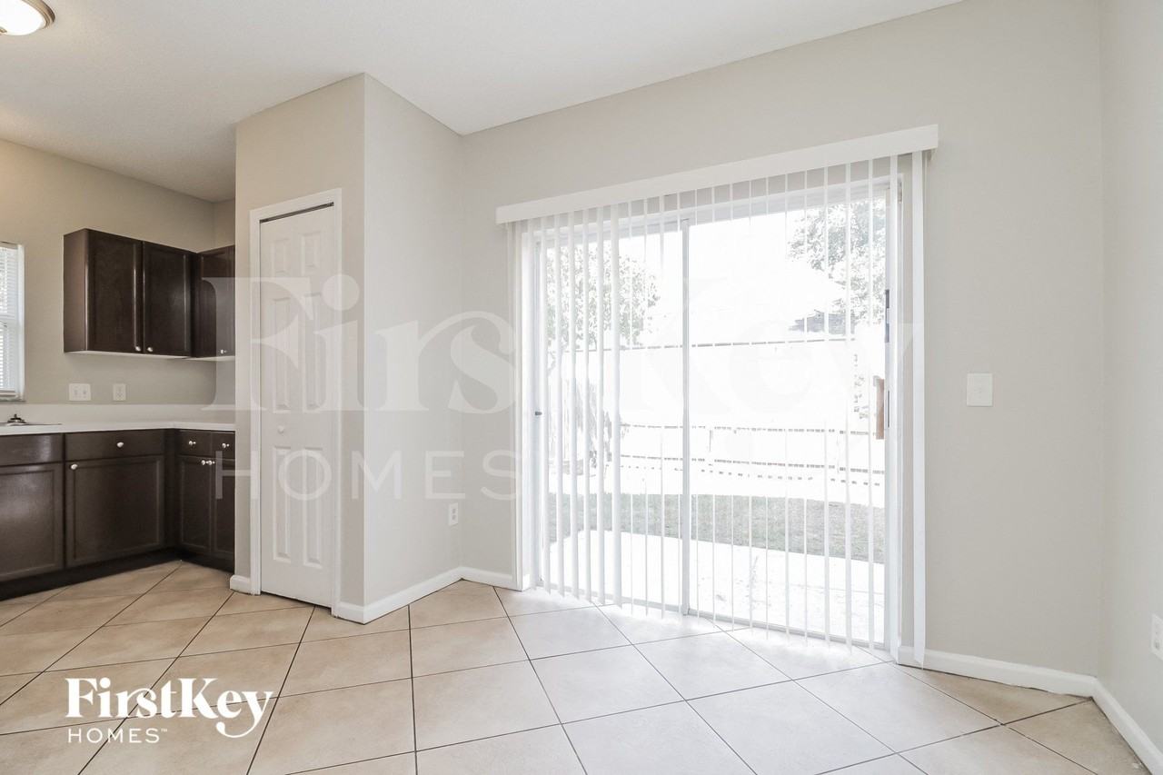 5156 Aventura Blvd - Photo 3 of 14