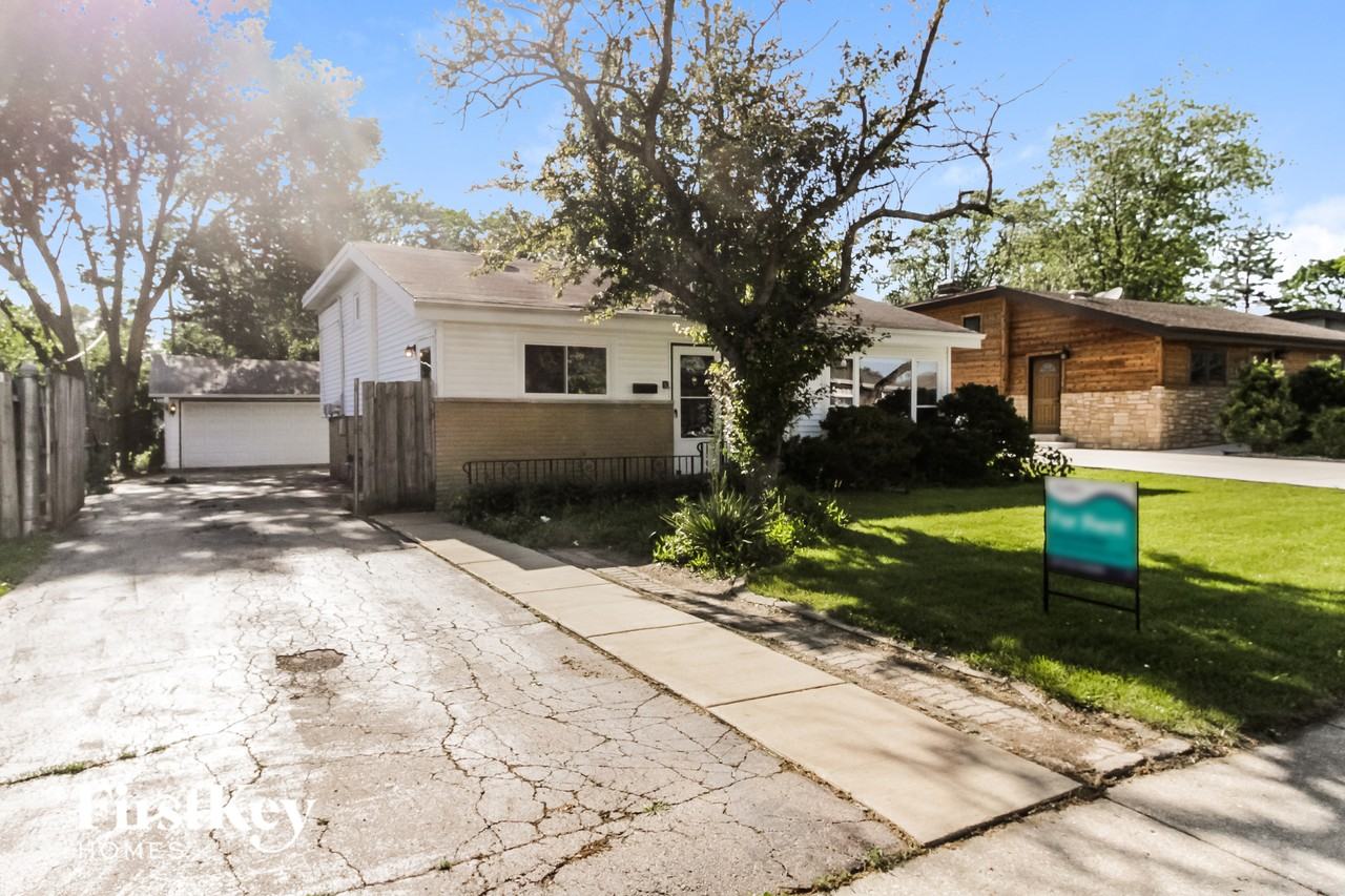 46 N Highview Ave - Photo 2 of 15