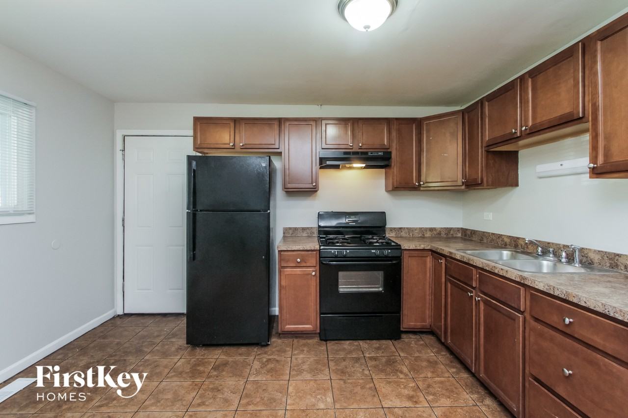 46 N Highview Ave - Photo 7 of 15