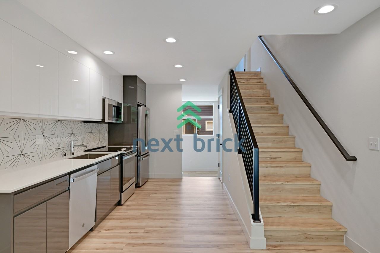 1826 26th Ave #D - Photo 6 of 23