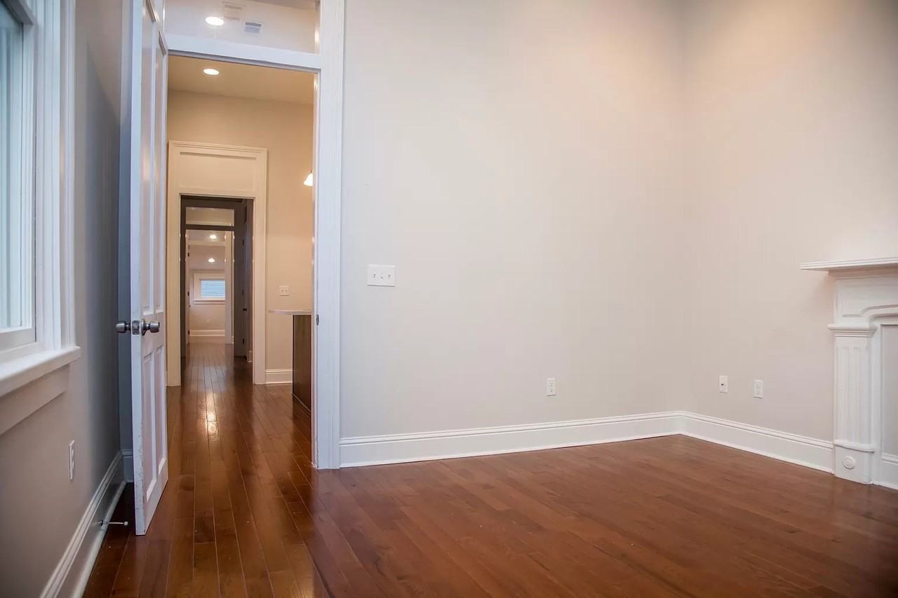 403 S Lopez St - Photo 6 of 17