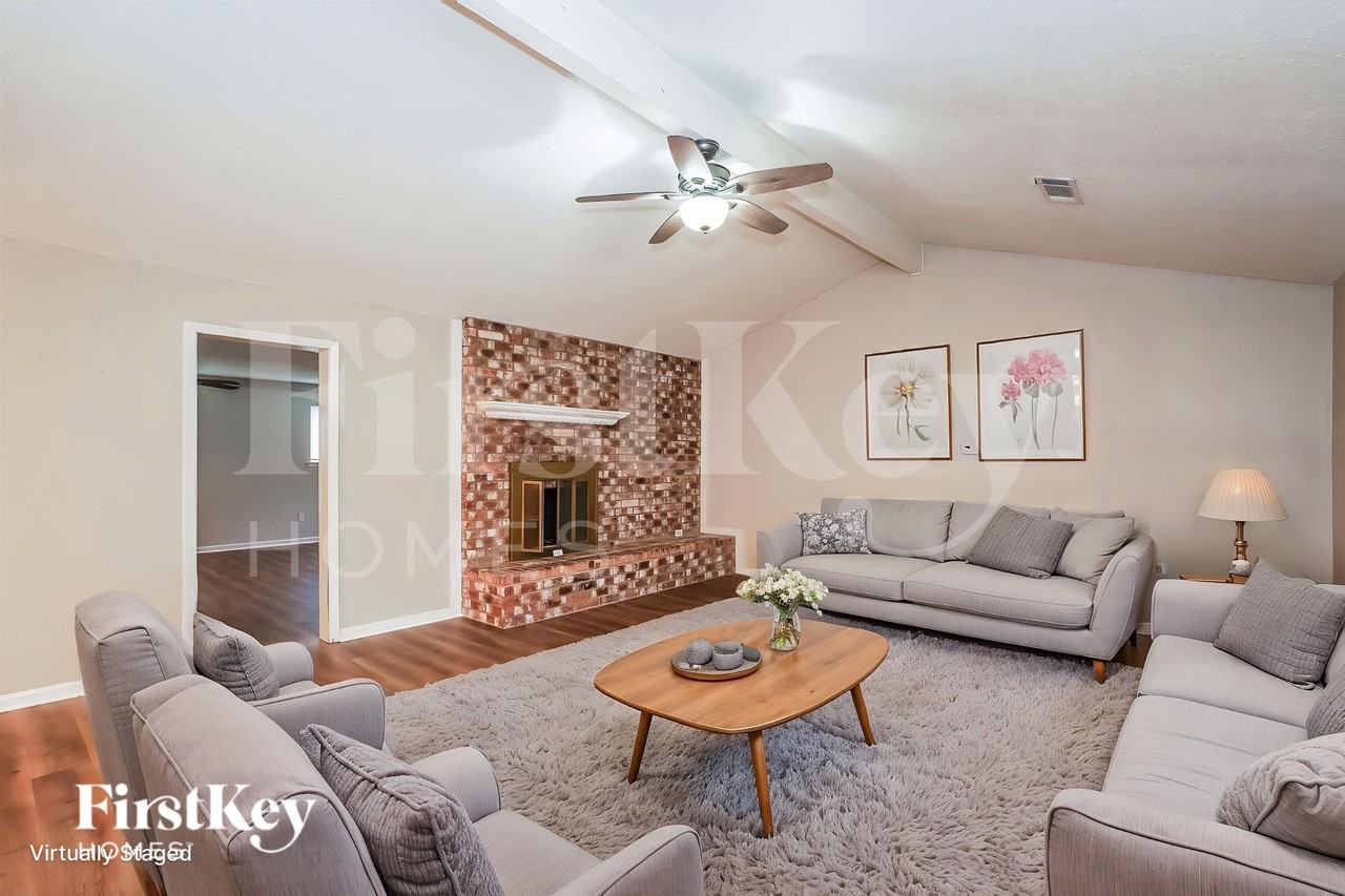 2100 Cedar Ct - Photo 4 of 20