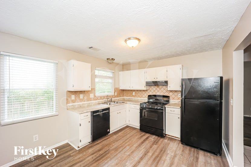 1287 Mill Lake Cir - Photo 6 of 16