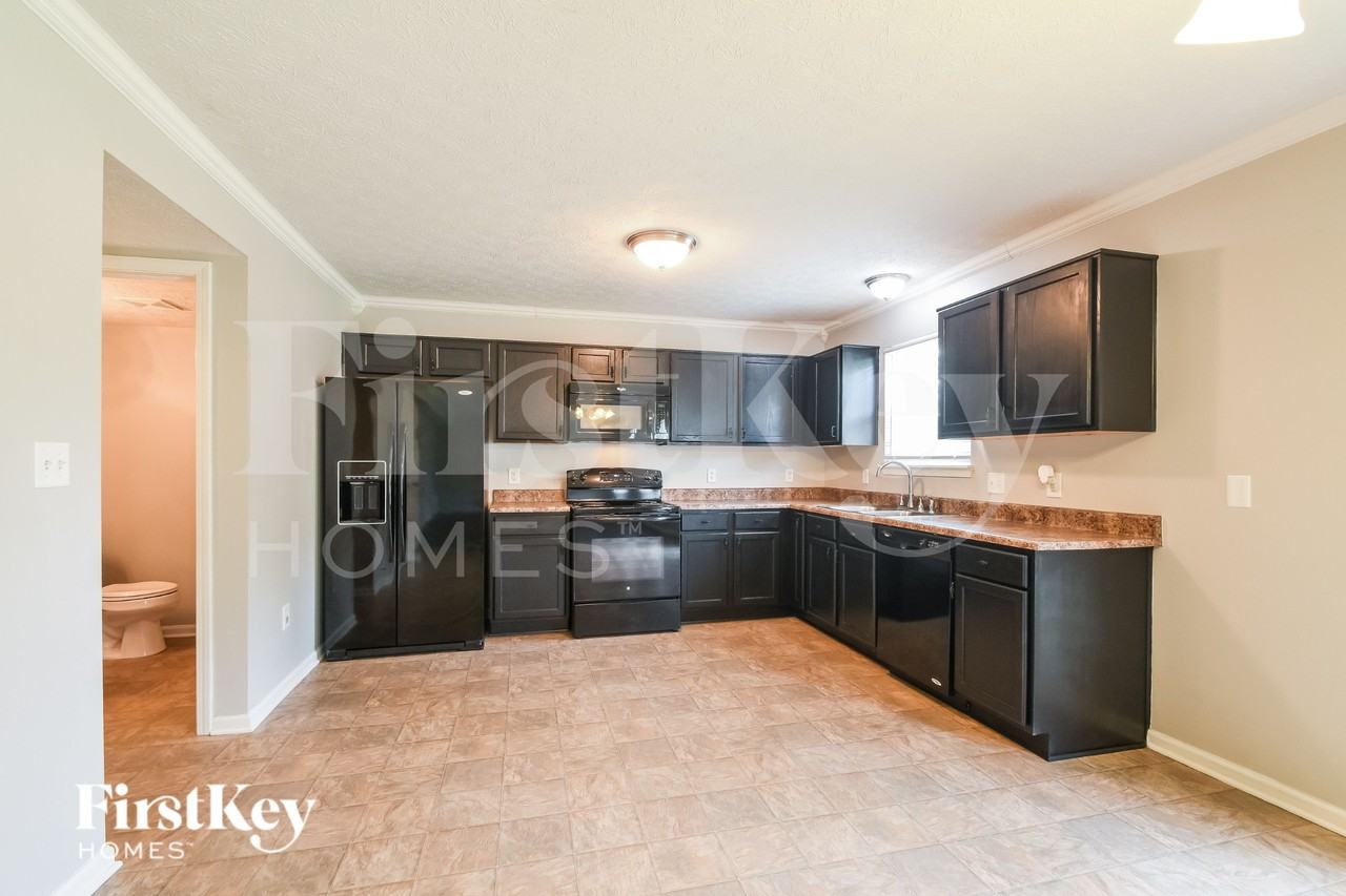 11056 Cool Winds Way - Photo 6 of 16