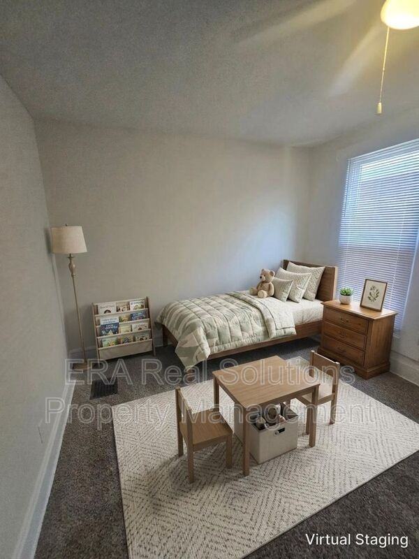1531 Richmond Ave - Photo 7 of 21