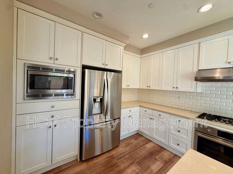 180 Outwest - Photo 4 of 22