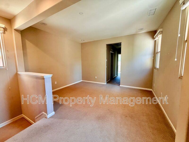 180 Outwest - Photo 7 of 22