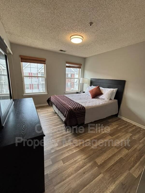 48 Marrow St - Photo 2 of 6