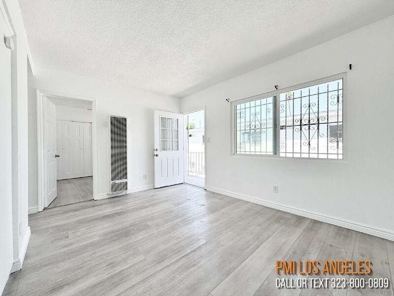 8306 S Main St #4 - Photo 7 of 11