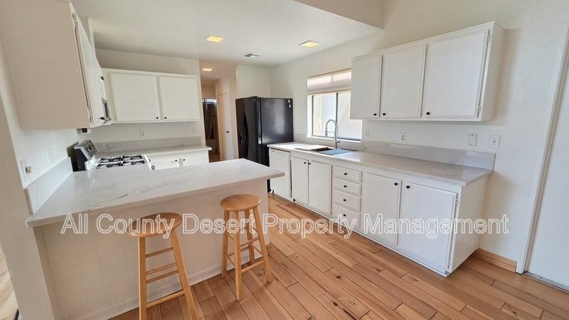 74204 Catalina Way - Photo 4 of 15