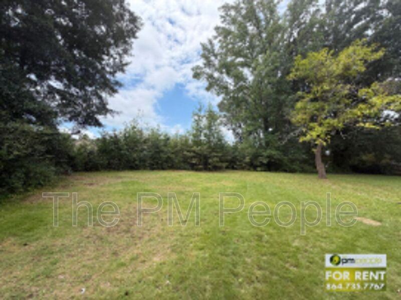 119 Welborn Cir - Photo 4 of 14