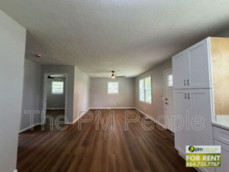 119 Welborn Cir - Photo 6 of 14