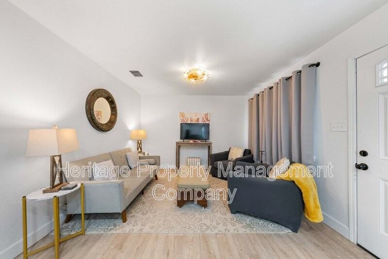 908 Liberty Ave - Photo 6 of 37