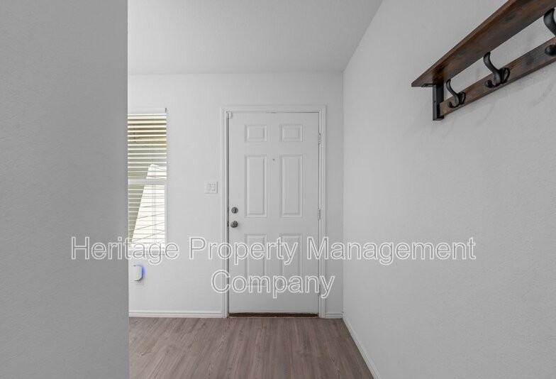 9015 Sumners Wise - Photo 4 of 32