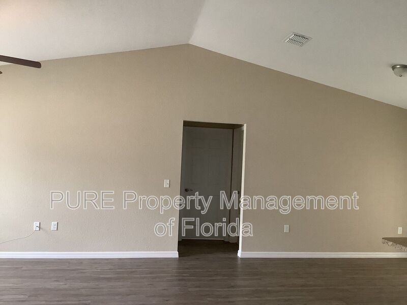 4721 Sw 151st Pl - Photo 4 of 21