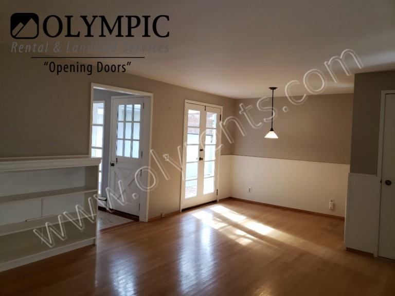 1307 Jasper Ave Ne - Photo 4 of 10