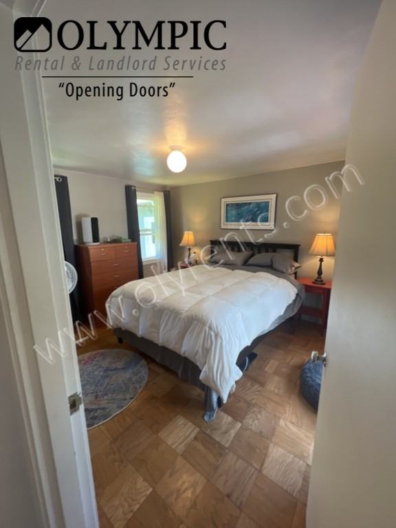 1307 Jasper Ave Ne - Photo 5 of 10