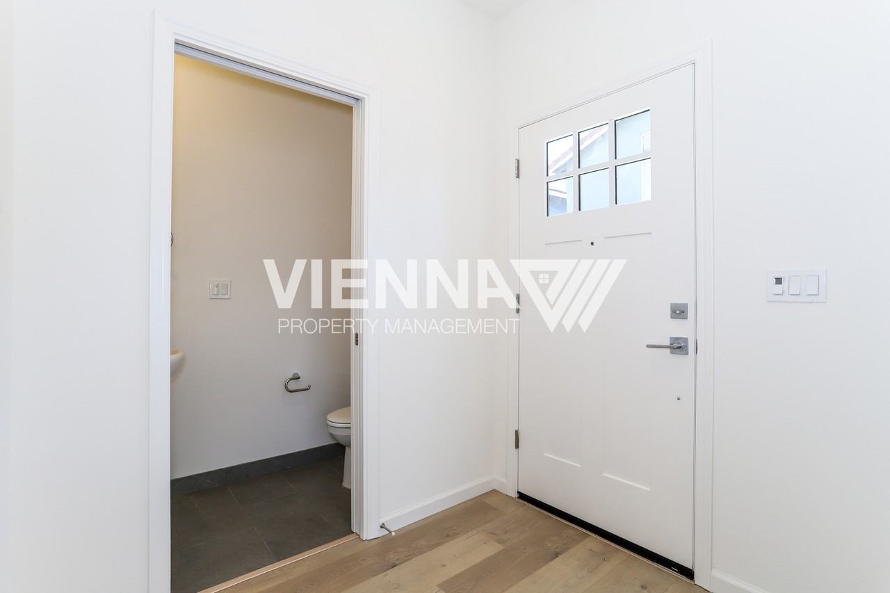 8092 Quiet Knolls Dr - Photo 4 of 17