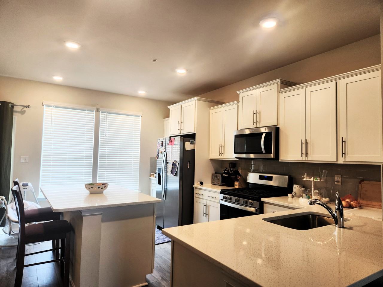 2065 Hinshaw Dr - Photo 6 of 25