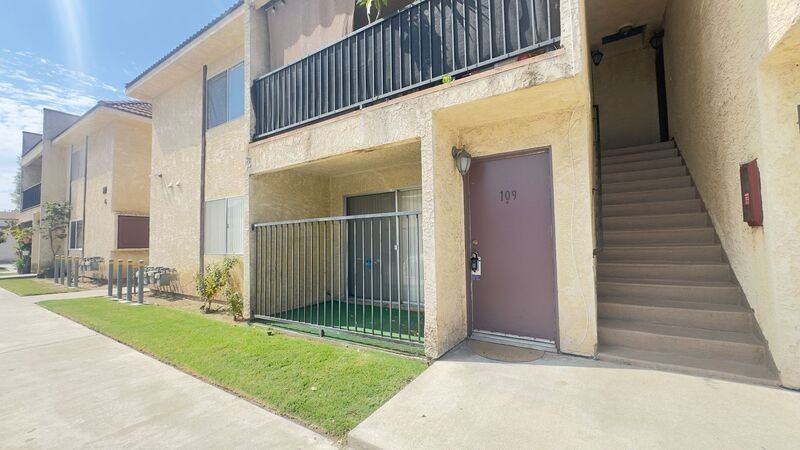 1520 N California Ave #109 - Photo 3 of 16