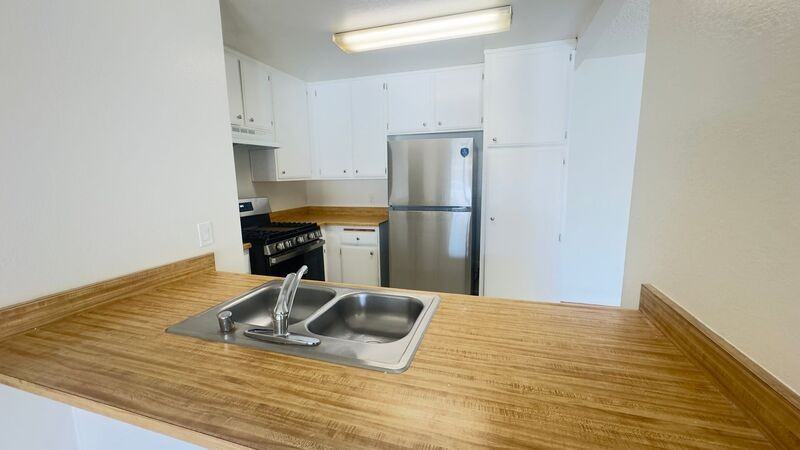 1520 N California Ave #109 - Photo 6 of 16