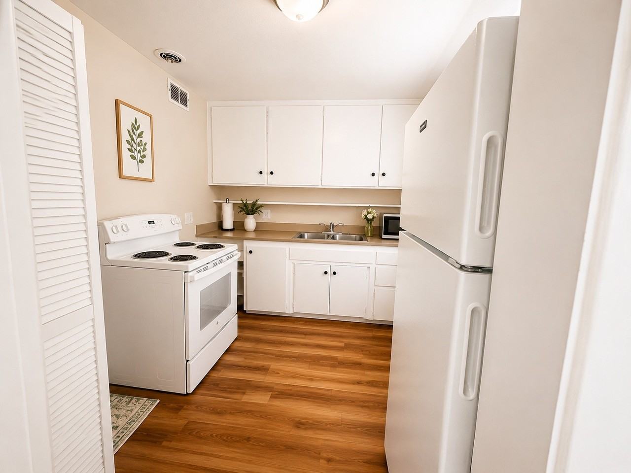1303 Tijeras Ave Ne - Photo 6 of 19