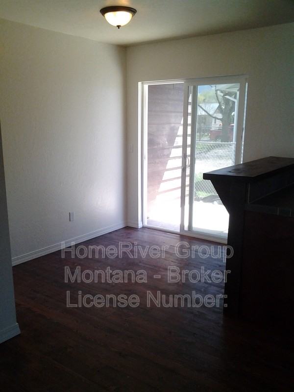 1922 Burlington Ave #A - Photo 5 of 7
