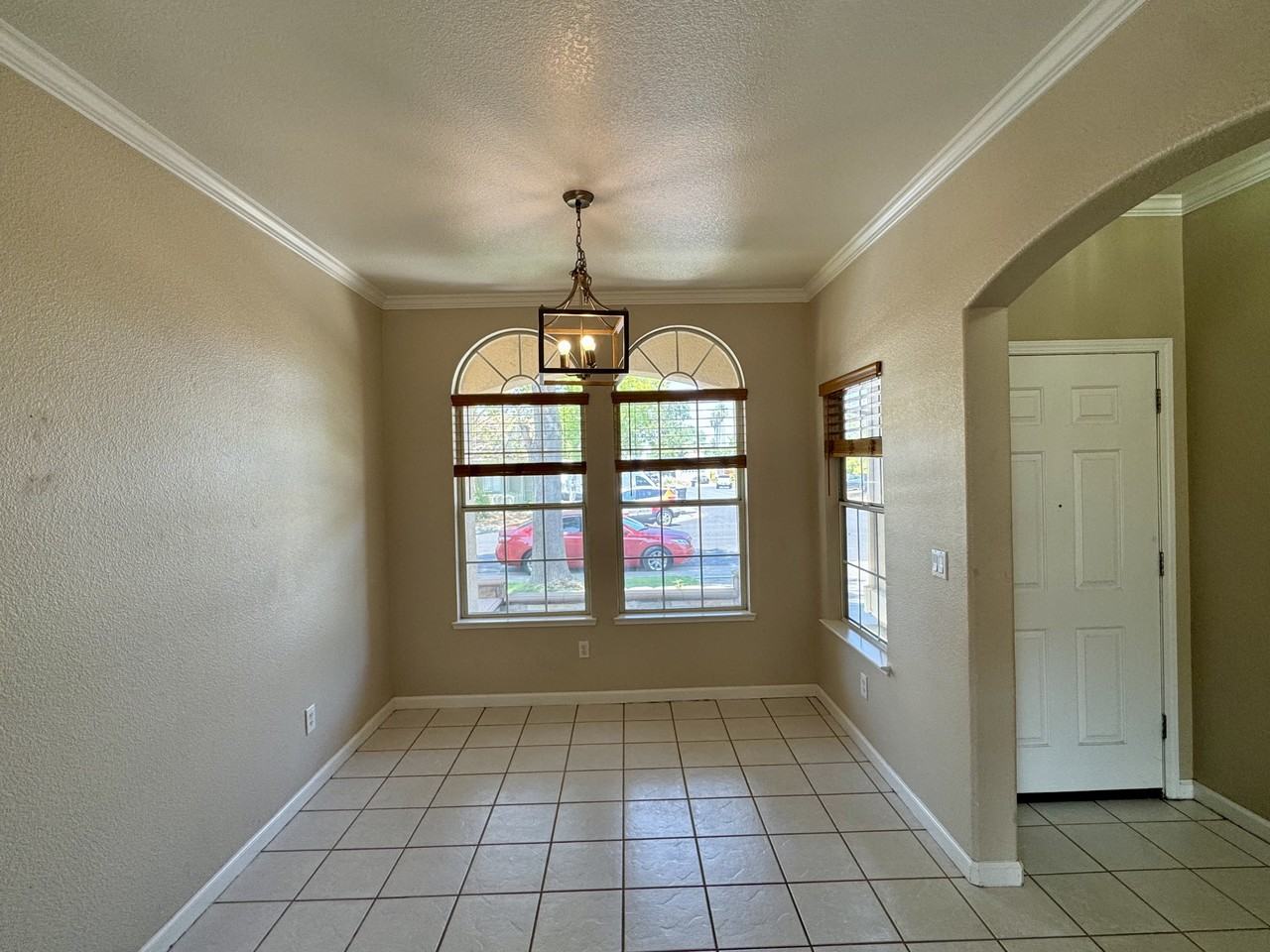 1220 Arbor Dr - Photo 3 of 25