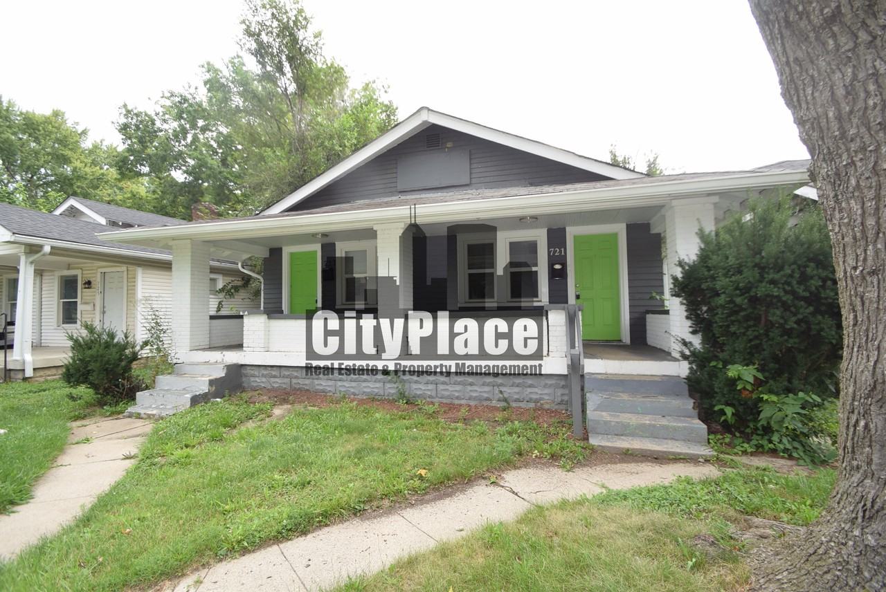 721 N Denny St - Photo 4 of 18