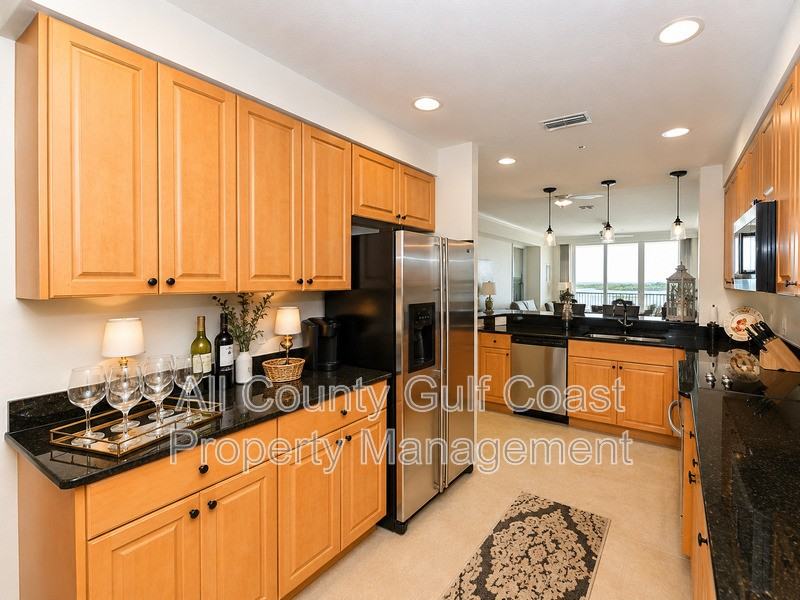 611 Riviera Dunes Way - Photo 5 of 26
