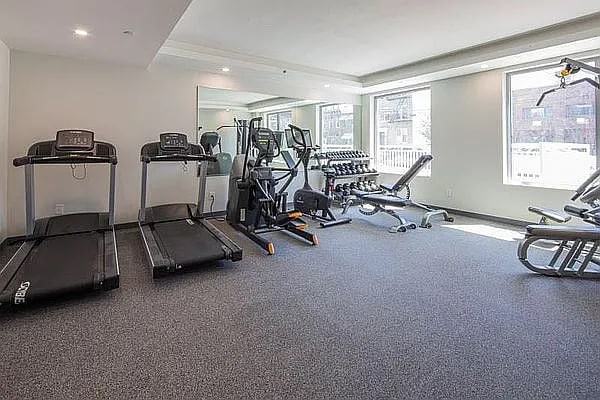 1434 31st Ave - Photo 3 of 6