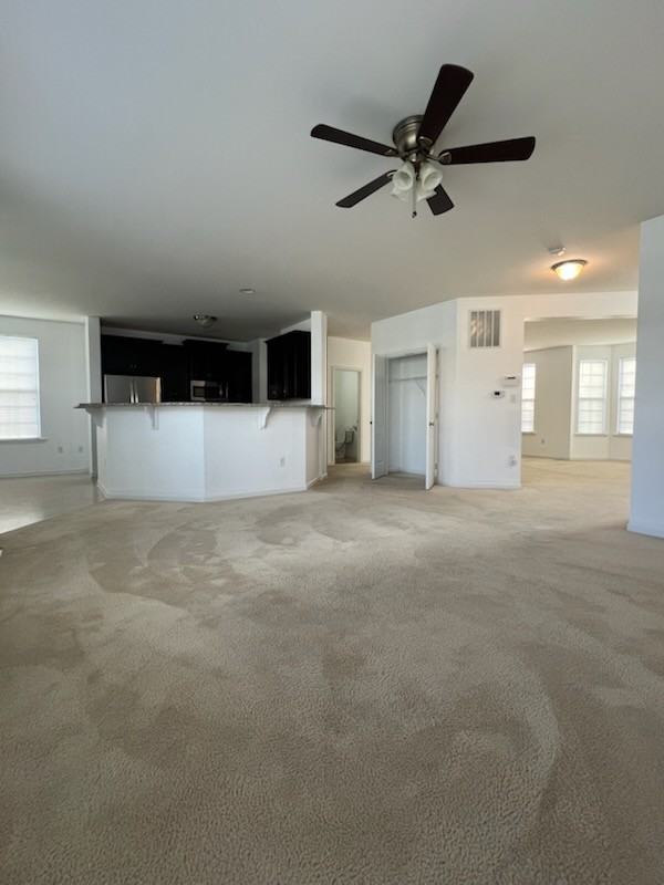 421 Cicero Xing - Photo 3 of 18